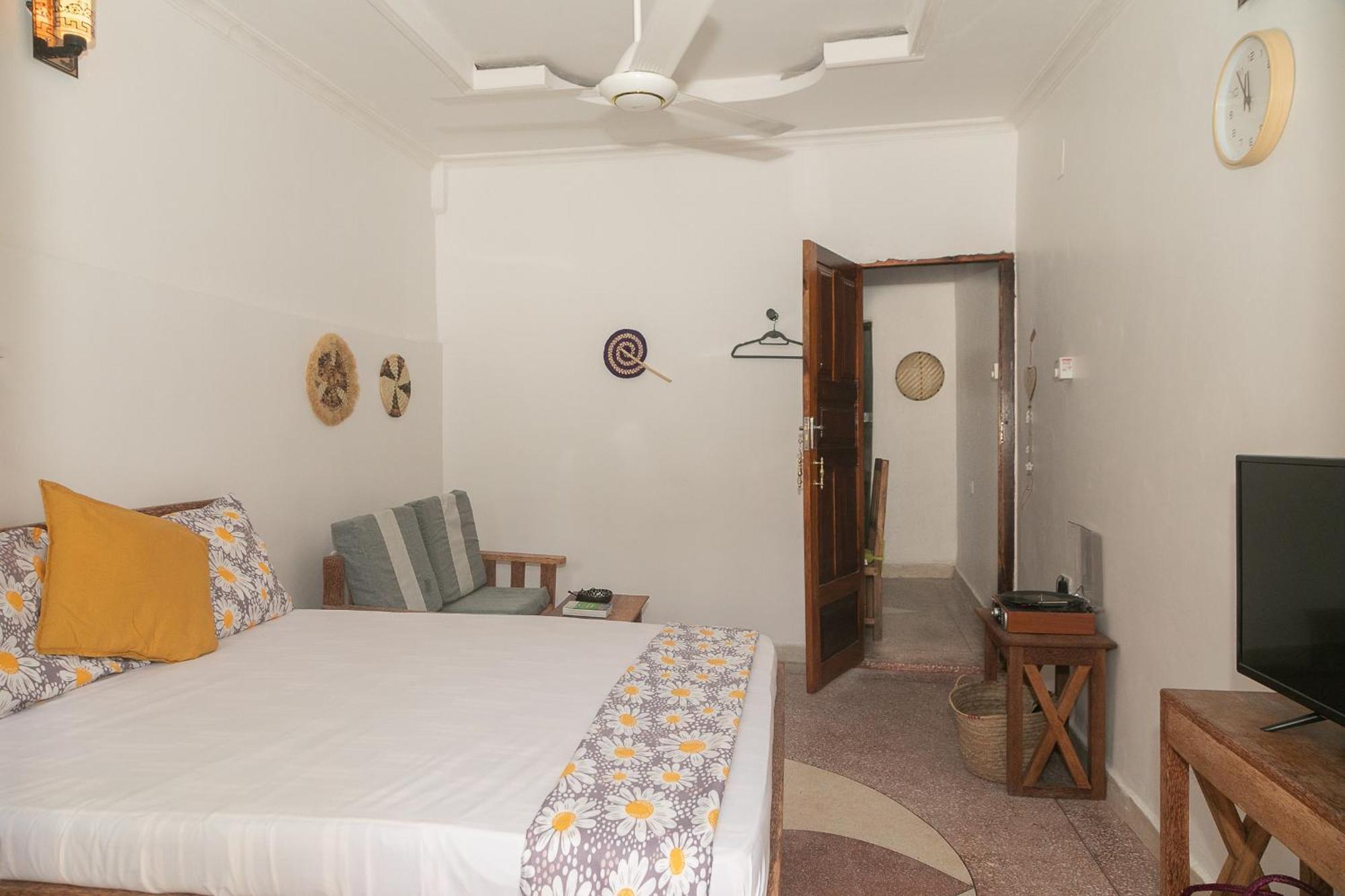 Zanzibar Spice Nest House Hotel Bagian luar foto
